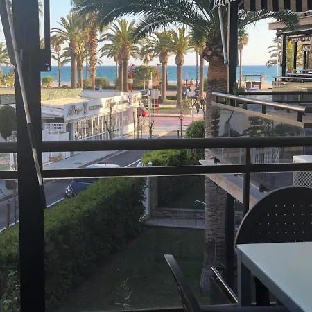 Apartment 1a Linia De Mar 3banos 3habwifi 110m2 *